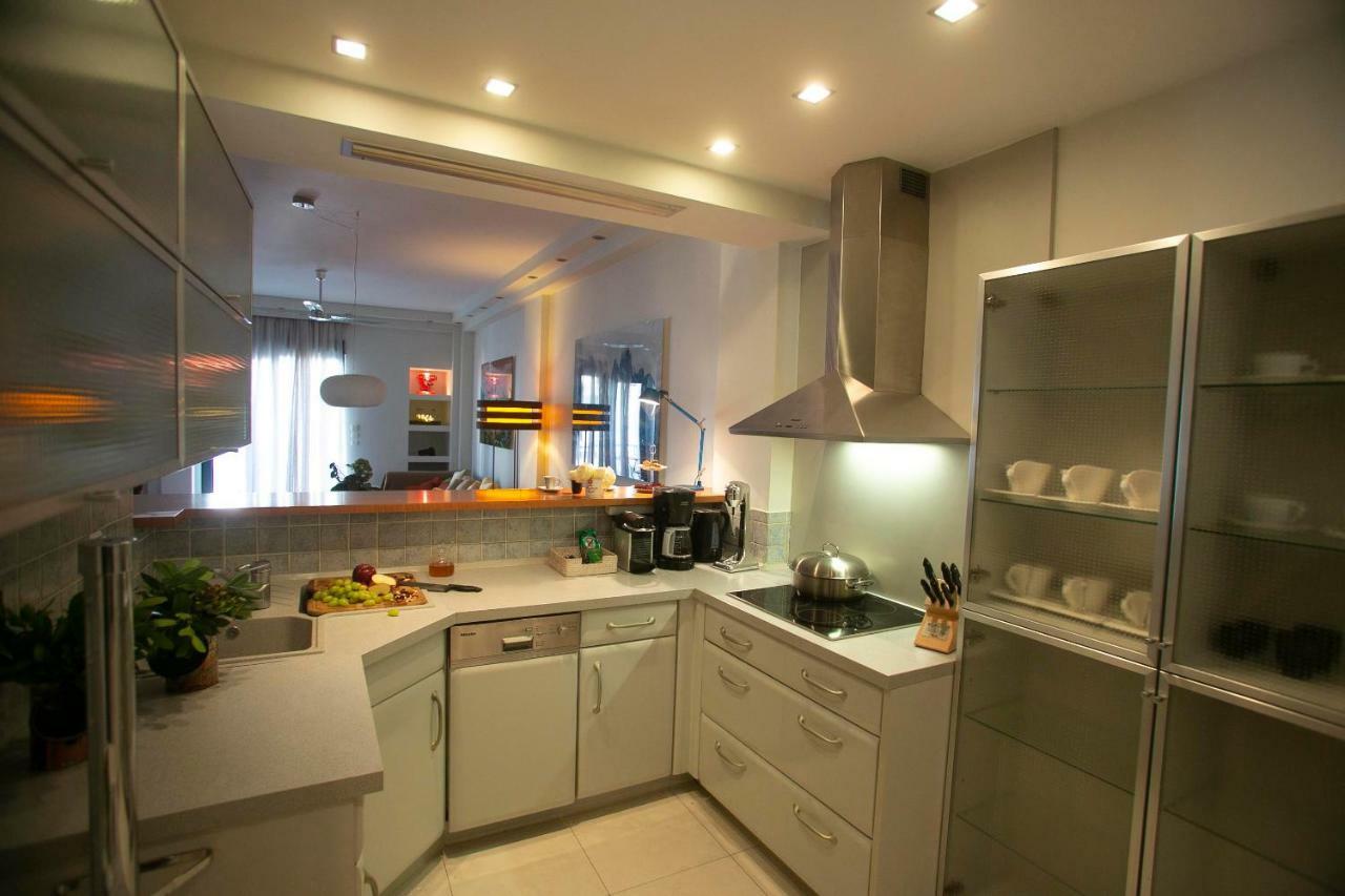 The Lux Gorgeous Apartment سالونيك المظهر الخارجي الصورة